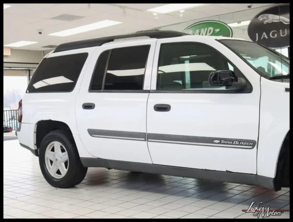 2002 Chevrolet TrailBlazer EXT LT