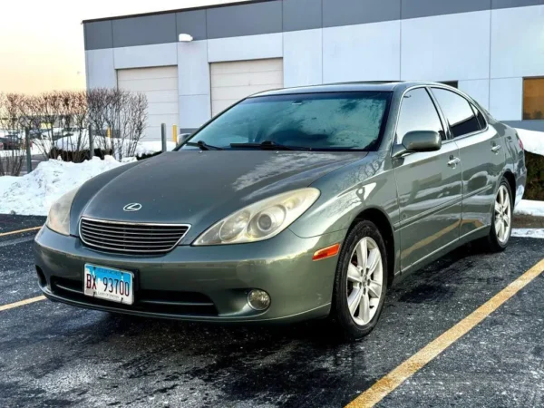 7subc3Ao39m-CgzGpmtXrU9WuPI 2005 Lexus ES 330 Base
