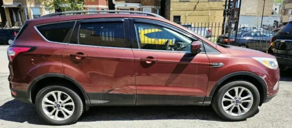 E_YXcDs2aXzbuPQ1-pOAIPi3I2I 2018 Ford Escape SE
