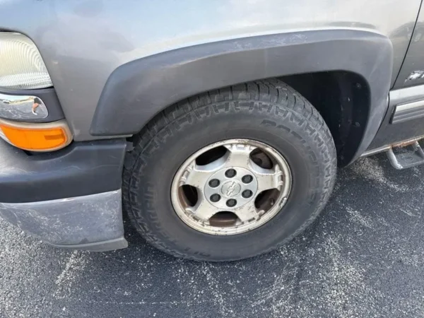 2000 Chevrolet Silverado 1500 LS