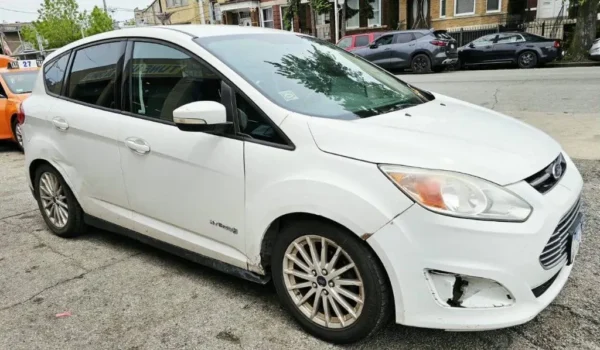 UPqkGtzrsHePo7gXr00ODtrjiSk 2013 Ford C-Max Hybrid SE